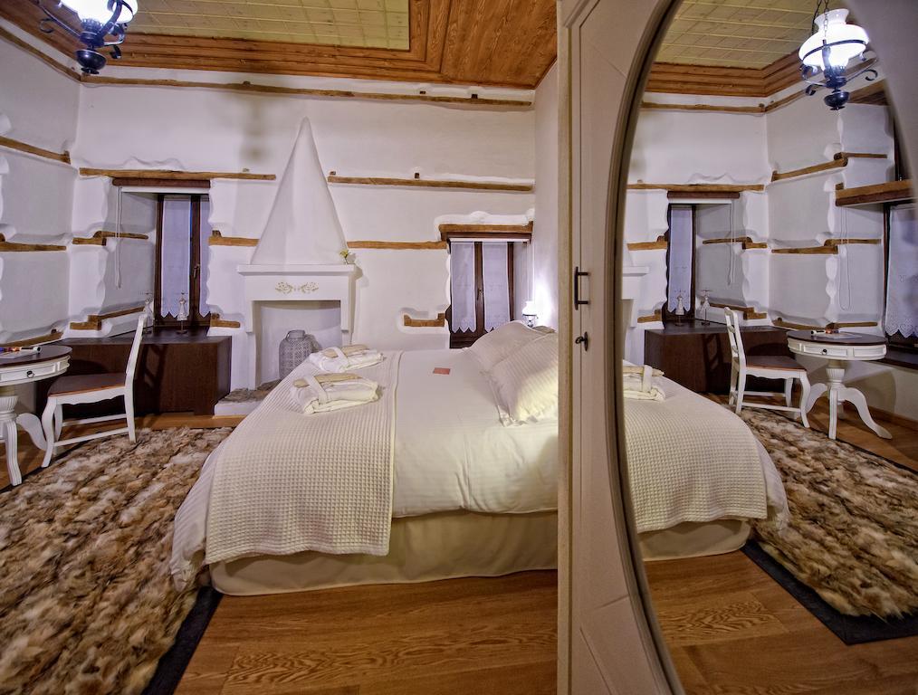 Orologopoulos Mansion Luxury Hotel 카스토리아 외부 사진